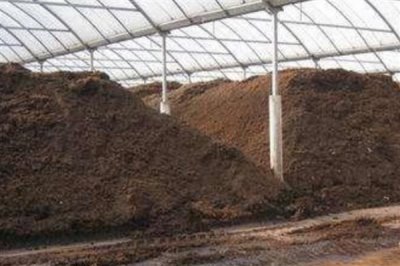 有机肥的原料，常见的有作物秸秆、畜禽粪便等