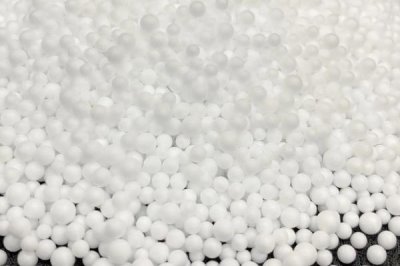 三角梅怎么过冬，将环境的温度控制在15度左右