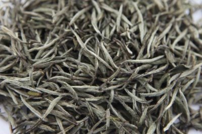 白茶属于什么茶，属于微发酵茶