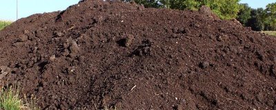 冬季堆肥要注意什么,在肥堆顶部盖土封泥能够保温