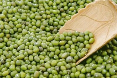 辽宁省朝阳县的特产，有朝阳绿豆、凌塔白酒等