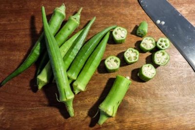 哪些作物的种植前景比较好,当前可以考虑蓝宝石葡萄、白草莓、秋葵等果蔬