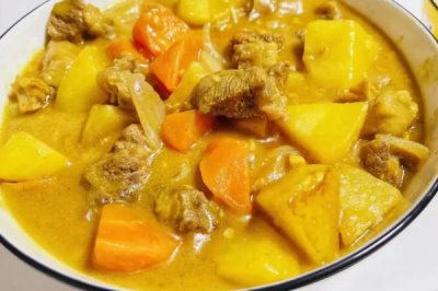 牛腩是什么部位,是指靠近牛肋处的松软肌肉