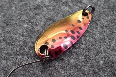 钓白条用伊豆几号钩,一般用1-3号