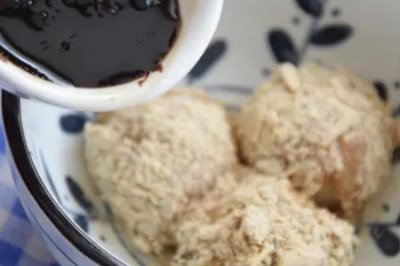 云南华宁县的特产，有华宁柑桔、华宁柿子、豆末汤圆等