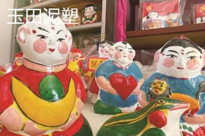 河北省安新县的特产,白洋淀熏鱼深受旅客欢迎