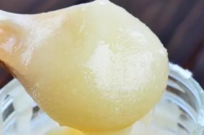 椴树蜜和土蜂蜜哪个好,前者在色泽上略胜一筹