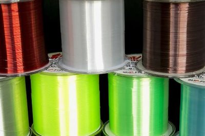 尼龙线耐磨还是pe线耐磨,后者更加耐磨