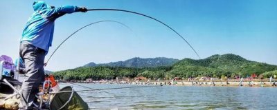 黑漂是什么意思,指浮漂全部被鱼拉入水中