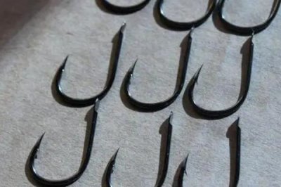 8号伊势尼钩与几号新关东钩相近,从尺寸上看与3.0号新关东钩相近