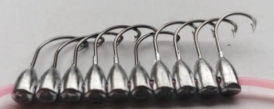 几号丸世朝天钩比较好用，垂钓鲫鱼适合使用3-5号钩