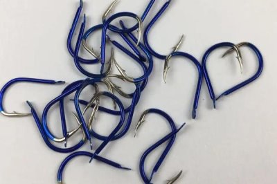 新关东鱼钩有哪些优缺点，钓大鱼有优势，钓小鱼效果不佳