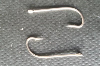 白狐4号鱼钩的尺寸有多大,身长约15.2毫米