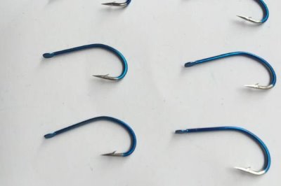 13号丸世钩可以钓多大的鲈鱼，合理搭配主线可钓获1斤以上的鱼类