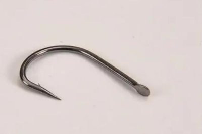 钓白条用伊豆几号钩,一般用1-3号