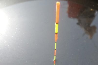 传统钓法怎么调漂,使用七星漂可采用重铅找底、上移漂豆等方式