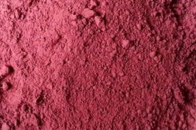 什么是玫瑰花粉，是以玫瑰花瓣为原料经多种工艺而制成