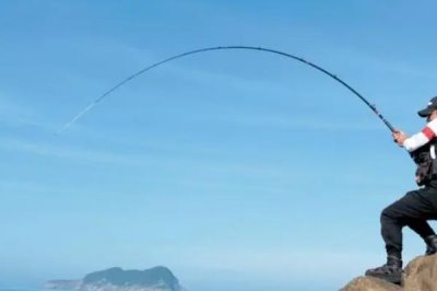 钓鲈鱼的方法,路亚、传统或拉流钓法都适用