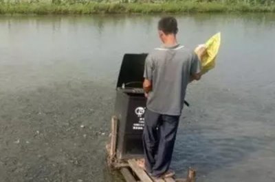 河蟹如何越冬，条件允许的情况下应该要注水2-3次