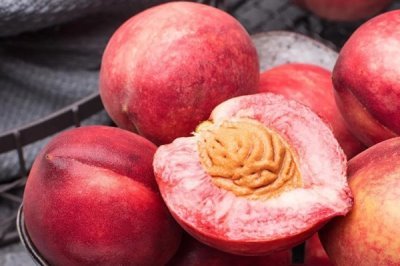 血桃的成熟时间，一般在5-6月份成熟上市