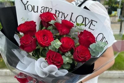 一束玫瑰花的价格,花朵的支数会影响售价