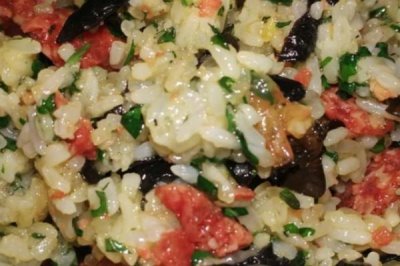 广东湛江的特产，吴川月饼在南宋时期便已开始制作