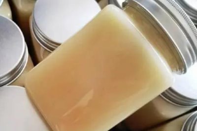 油菜花蜂蜜怎么鉴别真假,从色泽、香味、口感和结晶状态综合分辨