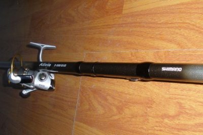 矶钓竿和前打竿的实用性对比，矶钓竿的优势比前打竿更加明显