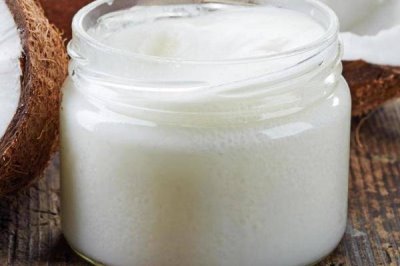椰子油的食用方法,可刷在面包上食用